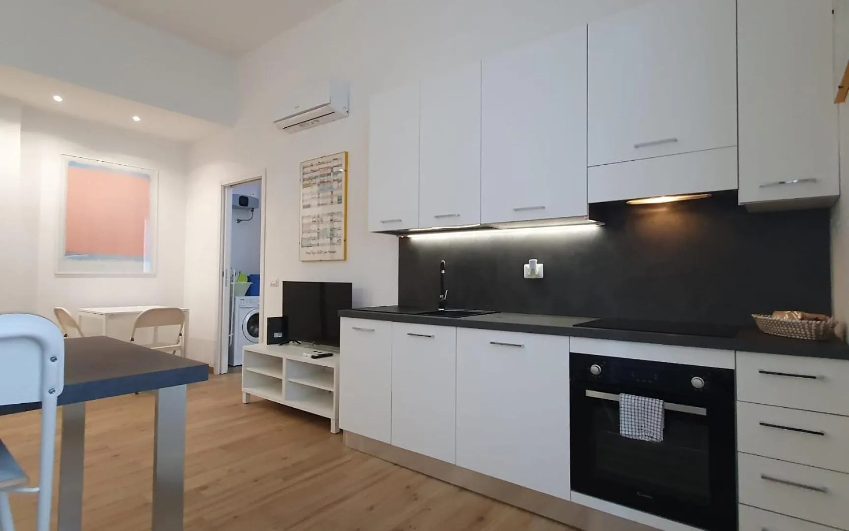 Appartamento Bnbutler - Grasselli, 8 - Comfy And Newly Renovated Milano