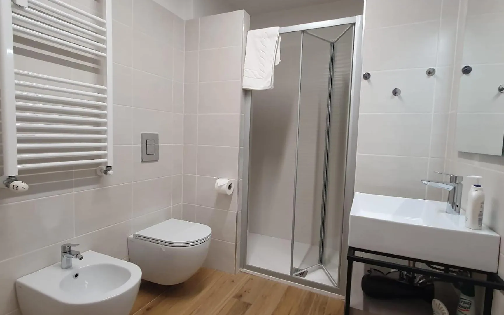 Appartamento Bnbutler - Grasselli, 8 - Comfy And Newly Renovated Milano